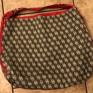 Dooney & Bourke purse